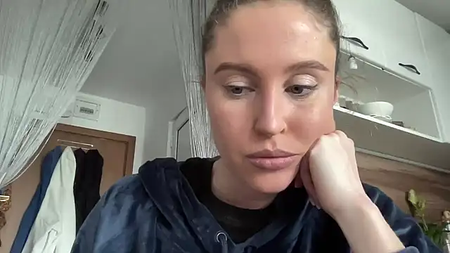 Ameli8 online show from March 19, 12:42 pm