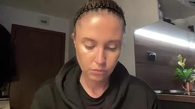 Ameli8 online show from December 22, 4:54 pm