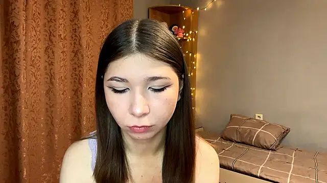 doublemuse online show from February 24, 5:44 pm