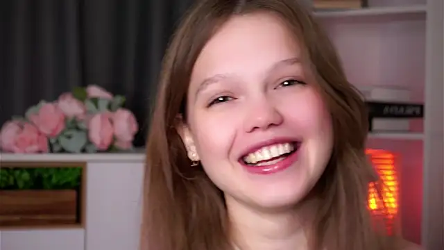 BrookeDyce online show from November 9, 7:59 am