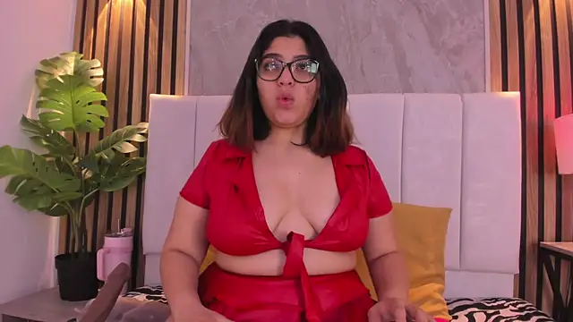 Carlotta de velour online show from June 21, 3:21 am