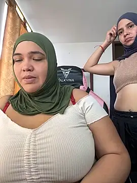 sweetmuslim01 online show from October 17, 4:43 pm