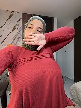 sweetmuslim01 online show from May 2, 11:41 pm