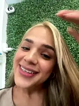 Sara  Secret online show from January 8, 6:56 pm