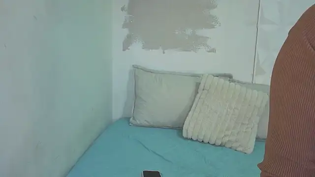 AuroraLanee  online show from January 15, 8:15 pm