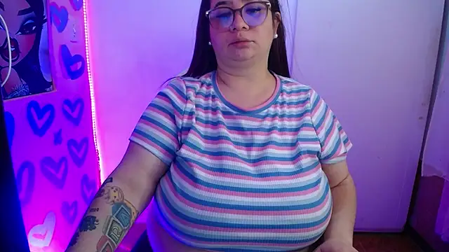 kattybbwbigboobs  online show from July 15, 10:03 pm