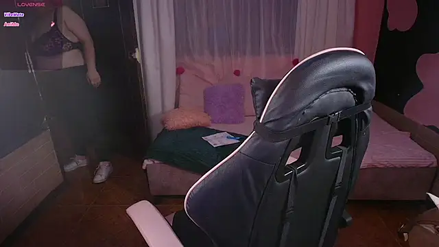 kattybbwbigboobs  online show from July 1, 6:40 pm