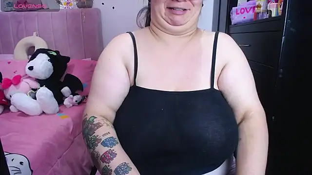 kattybbwbigboobs  online show from March 17, 9:30 pm