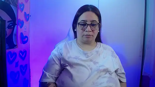 kattybbwbigboobs  online show from July 29, 12:43 am