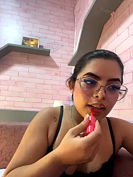 Isa preasley online show from November 8, 7:30 pm