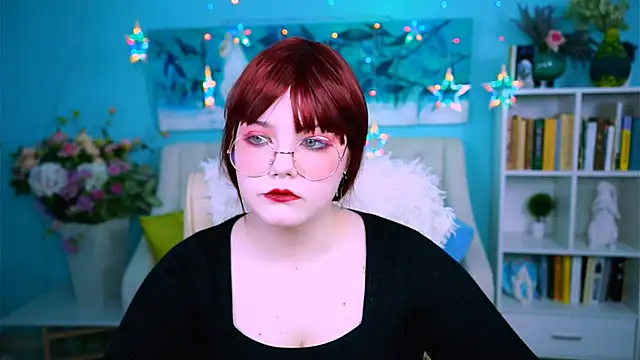 VettaAdams online show from November 12, 8:23 am