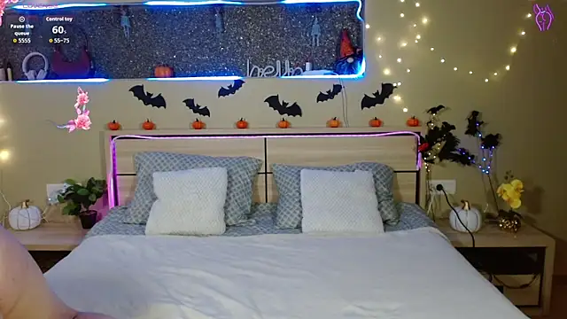 fc-Bella online show from November 7, 8:14 pm