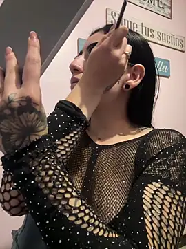 SCARLETT INK  online show from June 16, 3:40 am