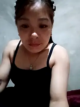 Lyla john online show from March 8, 7:34 am