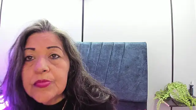 Victoriaa Anderson online show from June 30, 9:25 pm