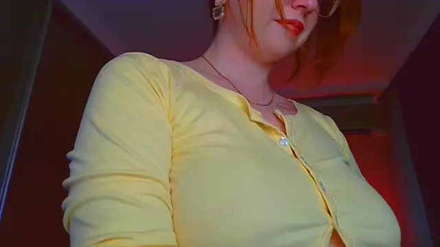 Erica Nelson online show from May 4, 12:58 am