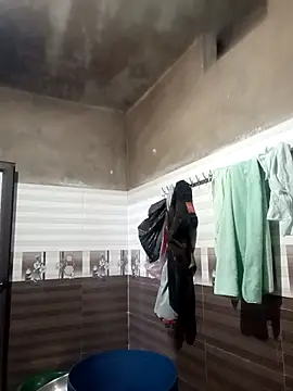 blonde blg online show from March 6, 1:17 pm