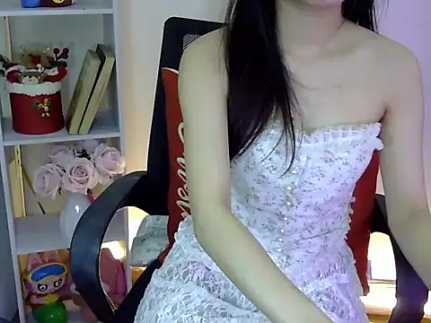 Lee-Young66 online show from December 16, 4:40 am