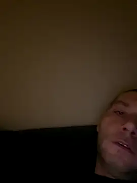 Kinkycouple142 online show from January 7, 10:35 pm