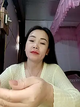 Feeling-hot online show from March 10, 7:12 am