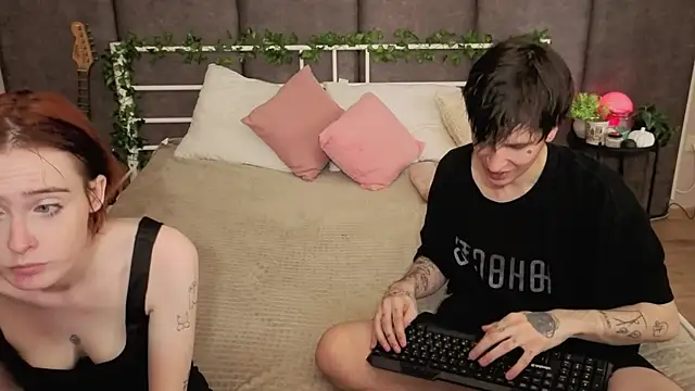Danny loves Mary online show from June 27, 8:48 am