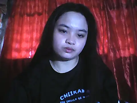 pinayyours18 online show from January 13, 4:29 am