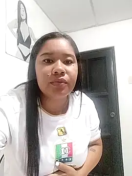 Sarahy- online show from November 15, 11:28 pm