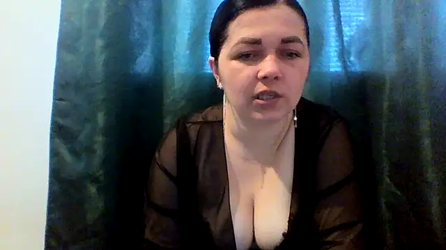 Vitalina282128 online show from April 29, 7:44 am