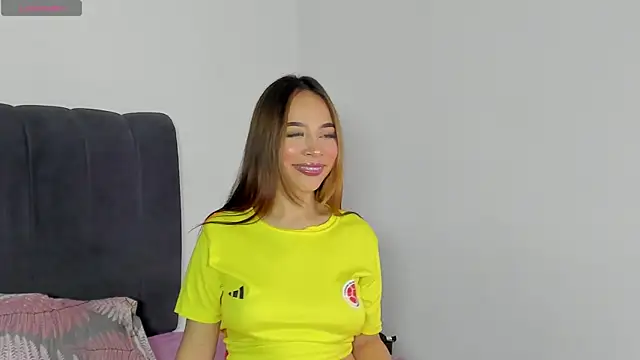 Evelin888 online show from June 17, 7:48 pm