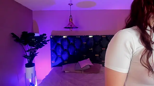 Velvet Dreamss online show from July 8, 1:02 pm