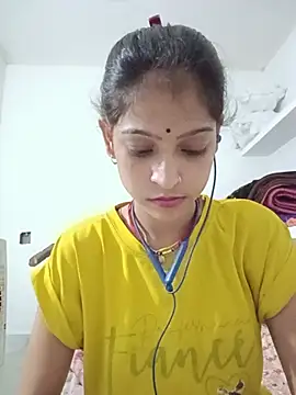 Mohnicute online show from July 1, 7:02 pm