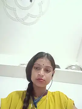 Mohnicute online show from July 7, 5:49 pm