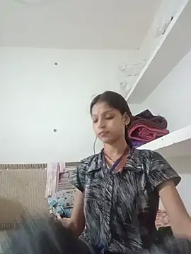 Mohnicute online show from June 11, 6:05 pm