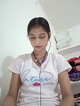 Mohnicute online show from July 28, 5:57 pm