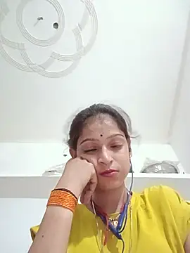 Mohnicute online show from June 30, 7:02 pm