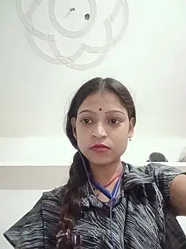 Mohnicute online show from June 13, 6:49 pm