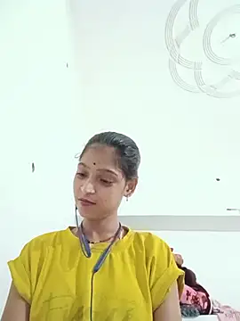 Mohnicute online show from July 22, 7:04 pm