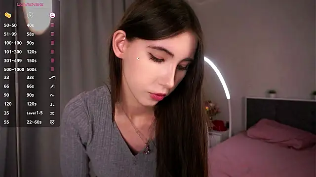 NanceeWestaway online show from March 10, 5:39 pm