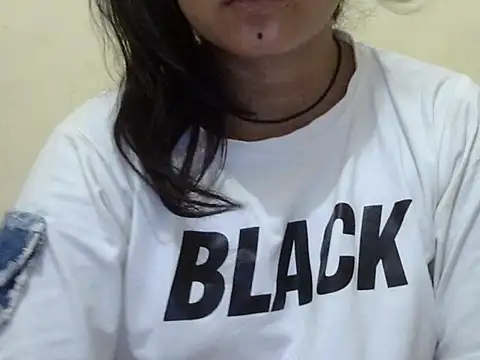 Anika Singh online show from June 14, 5:19 am