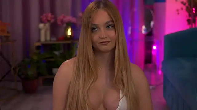 ElyssawetXX online show from November 25, 7:15 pm