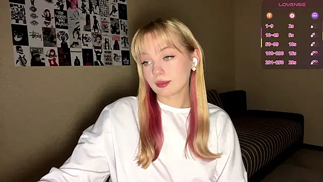 JestineParslow online show from January 18, 8:38 pm