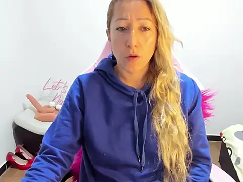 chrystal sl852 online show from December 1, 10:30 am