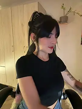 Cristal Cerati  online show from June 20, 1:31 am