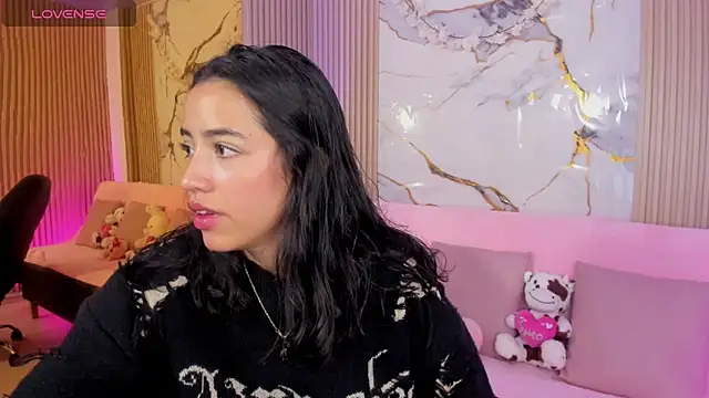 Joselyn tay online show from June 3, 12:50 pm
