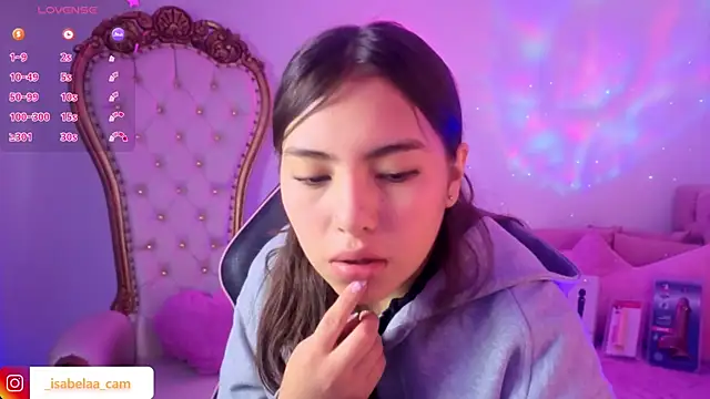 ISABELA TAY online show from June 13, 12:24 pm