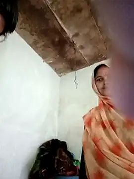 Hot Love77 online show from December 3, 5:43 am