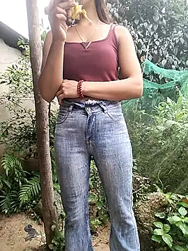 gugu0022 online show from June 30, 10:15 am