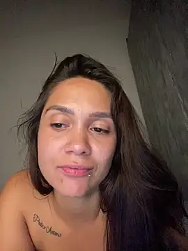 carolsapequinha online show from July 4, 4:30 am