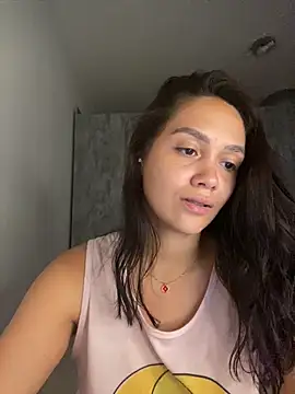 carolsapequinha online show from February 1, 9:13 pm