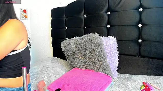 Dulce1 sofia01 online show from November 26, 2:51 pm